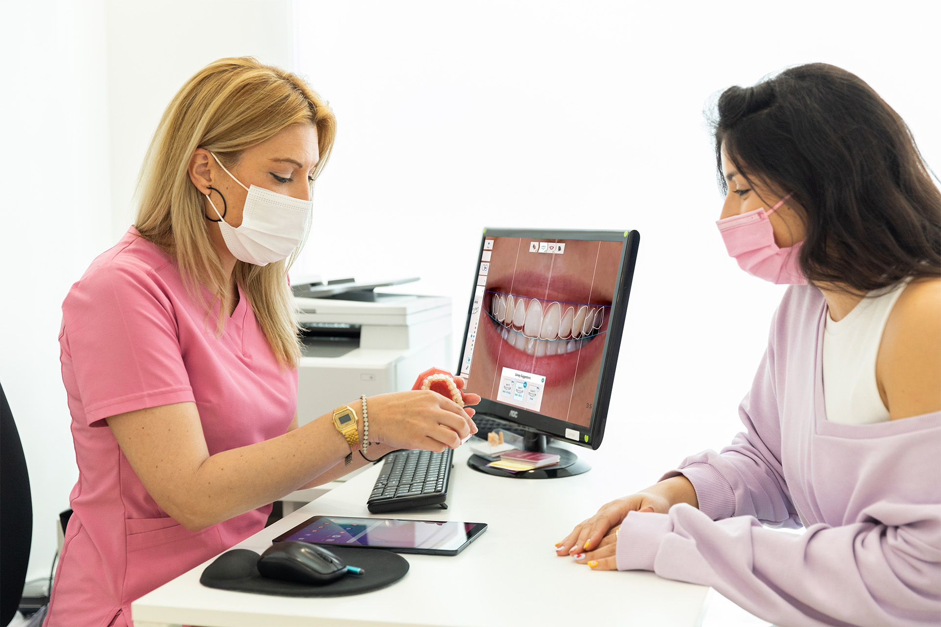 Pacientes Centro Dental Dra. Mayte Montesinos - Dentistas en Pilar de la Horadada, Alicante